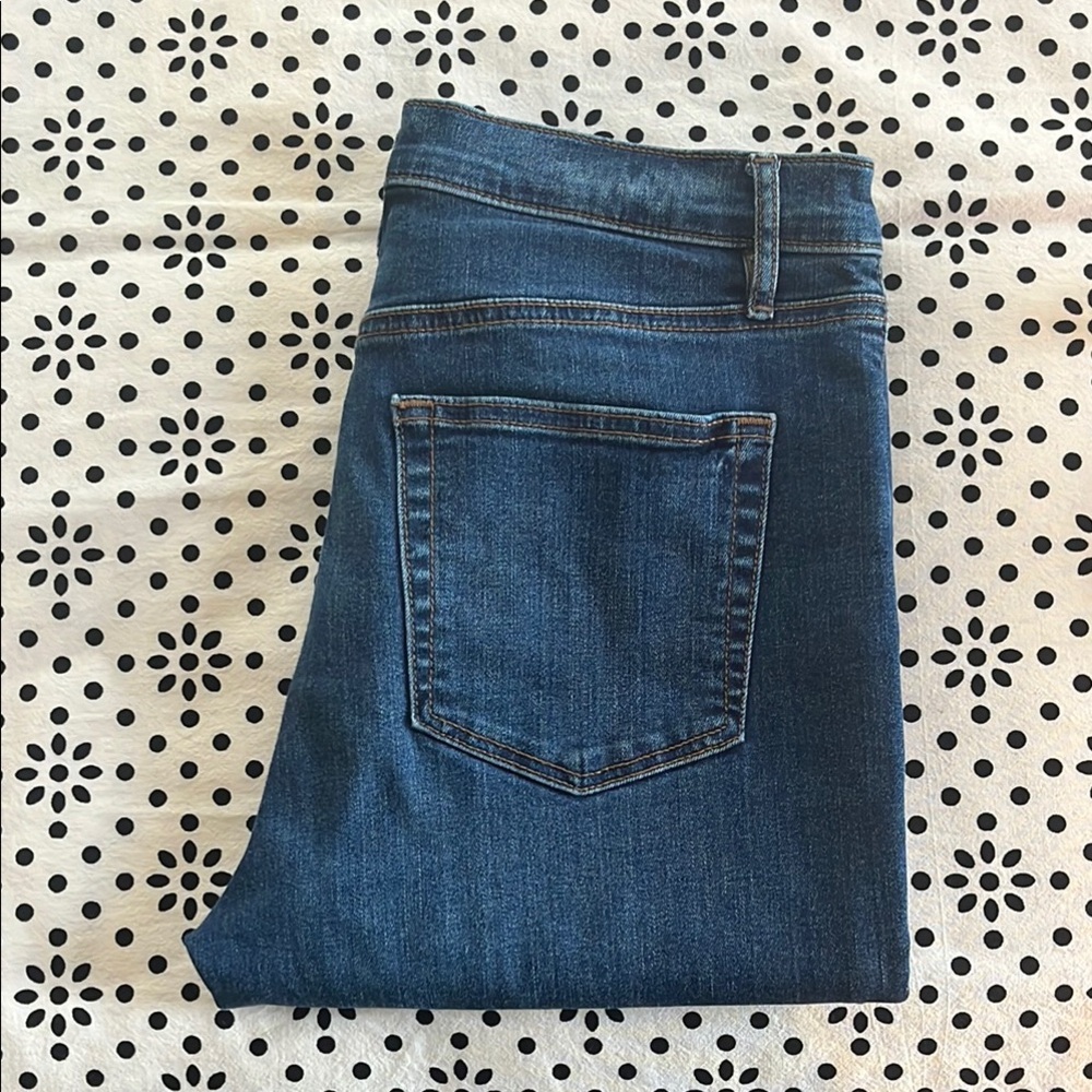 Loft Classic High Waisted Blue Jeans with Belt